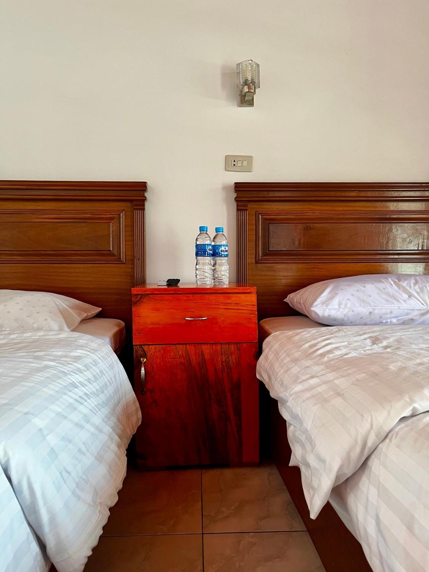 Gokhon Guest House Tuktuk Eksteriør billede